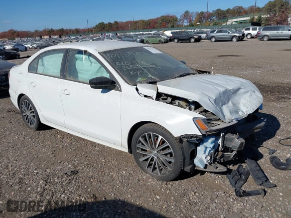 2016 Volkswagen Jetta Sport с VIN 3VWD17AJ6GM280459, выставлен на аукционе IAAI как лот 40811458 с пробегом 46 902 миль миль и . История ставок и продаж доступна на DreamBid. Изображение 1.