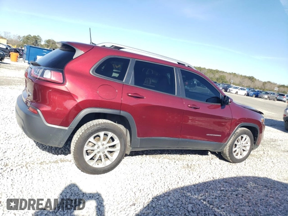 2021 Jeep Cherokee Latitude with VIN 1C4PJLCB0MD116288, listed as a Copart auction lot 87993735 with 136,056 mi miles and Salvage Title. Bid and sale history available at carsss.com. Image 3.