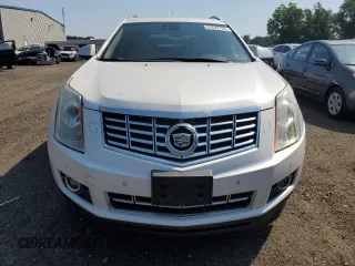 2014 Cadillac SRX Performance Collection with VIN 3GYFNCE38ES629600, listed as a Copart auction lot 61622725 with 86,183 mi miles and Salvage title. Bid and sale history available at DreamBid. Image 5.