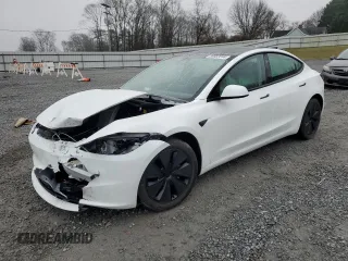 2025 Tesla Model 3 Long Range with VIN 5YJ3E1EB7SF894517, listed as a Copart auction lot 86883594 with 979 mi miles and Salvage Title. Bid and sale history available at DreamBid. Image 1.