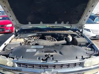 2005 Chevrolet Tahoe LT with VIN 1GNEC13T25R139386, listed as a IAAI auction lot 41670371 with 309,414 mi miles. Bid and sale history available at carsss.com. Image 10.