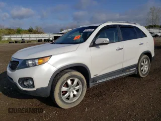 2012 Kia Sorento LX z VIN 5XYKTCA69CG294422, wystawiony jako Copart lot #50514185 z przebiegiem 154 840 mil mil oraz Szkoda całkowita • Salvage title. Historia ofert i sprzedaży dostępna na DreamBid. Obrazek 1.