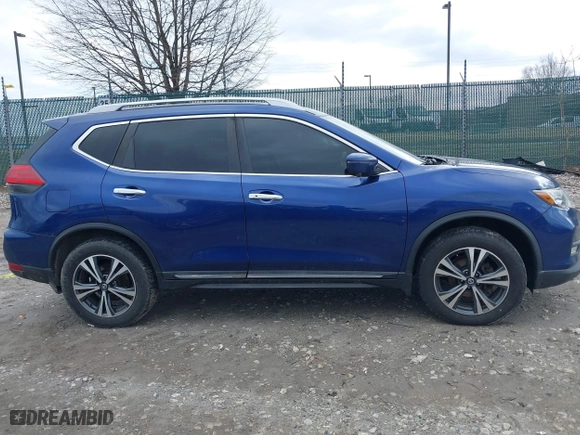 2017 Nissan Rogue SL with VIN 5N1AT2MV0HC742787, listed as a IAAI auction lot 41738314 with 156,574 mi miles. Bid and sale history available at carsss.com. Image 13.