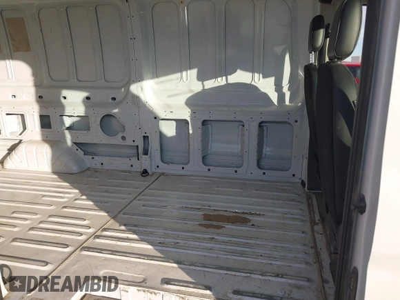 2023 Ford Transit Cargo с VIN 1FTBR3X80PKB45078, выставлен на аукционе IAAI как лот 41487801 с пробегом 39 060 миль миль и . История ставок и продаж доступна на DreamBid. Изображение 8.