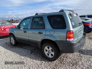 2006 Ford Escape XLT with VIN 1FMYU93166KC50125, listed as a Copart auction lot 53050325 with 136,456 mi miles and Salvage Title. Bid and sale history available at carsss.com. Image 2.