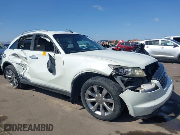 2005 Infiniti FX35 with VIN JNRAS08W55X204394, listed as a IAAI auction lot 42047153 with 171,508 mi miles. Bid and sale history available at carsss.com. Image 6.