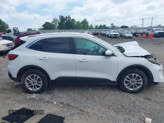 2020 Ford Escape SE with VIN 1FMCU0G61LUC46897, listed as a IAAI auction lot 42090743 with Not Provided miles and . Bid and sale history available at carsss.com. Image 12.