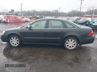 2005 Ford Five Hundred Limited с VIN 1FAHP28195G203299, выставлен на аукционе IAAI как лот 41845157 с пробегом 130 083 миль миль и . История ставок и продаж доступна на DreamBid. Изображение 14.