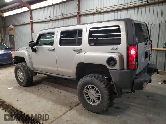 2008 Hummer H3 SUV с VIN 5GTEN13E688107404, выставлен на аукционе Copart как лот 51408185 с пробегом 159 235 миль миль и Списание • Salvage title. История ставок и продаж доступна на DreamBid. Изображение 2.