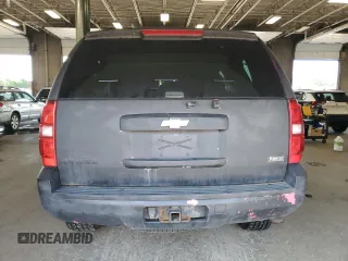 2008 Chevrolet Tahoe 3LT z VIN 1GNFK13048J139678, wystawiony jako Copart lot #61505085 z przebiegiem 169 099 mil mil oraz Czysty tytuł • Clean title. Historia ofert i sprzedaży dostępna na DreamBid. Obrazek 6.