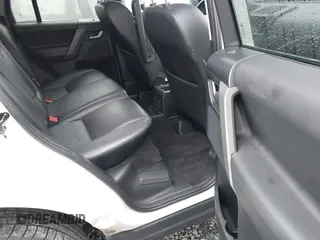 2008 Land Rover LR2 SE with VIN SALFS24N18H012007, listed as a IAAI auction lot 41673342 with 183,988 mi miles and . Bid and sale history available at DreamBid. Image 8.