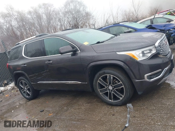 2017 GMC Acadia Denali with VIN 1GKKNXLS0HZ300181, listed as a IAAI auction lot 41434181 with 198,790 mi miles and . Bid and sale history available at carsss.com. Image 14.