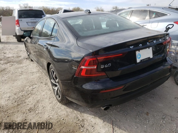 2020 Volvo S60 Momentum with VIN 7JR102FK6LG064517, listed as a Copart auction lot 64598252 with 14,219 mi miles. Bid and sale history available at carsss.com. Image 3.