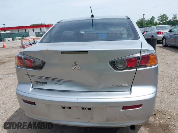2010 Mitsubishi Lancer DE z VIN JA32U1FU7AU008019, wystawiony jako IAAI lot #42181672 z przebiegiem 227 360 mil mil oraz . Historia ofert i sprzedaży dostępna na DreamBid. Obrazek 15.