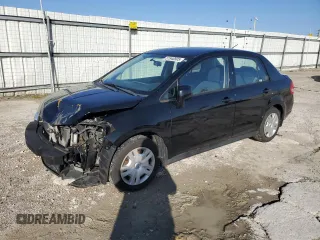 2011 Nissan Versa 1.8 S with VIN 3N1BC1AP9BL359728, listed as a Copart auction lot 51940505 with 95,115 mi miles and Salvage Title. Bid and sale history available at carsss.com. Image 1.