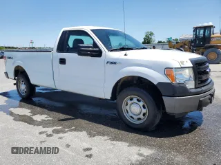 2014 Ford F-150 XL z VIN 1FTMF1EM9EKD54015, wystawiony jako Copart lot #55677975 z przebiegiem 131 815 mil mil oraz Czysty tytuł • Clean title. Historia ofert i sprzedaży dostępna na DreamBid. Obrazek 4.