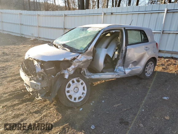 2013 Scion xD with VIN JTKKUPB44D1033517, listed as a Copart auction lot 82019834 with 0 mi miles and Salvage Title. Bid and sale history available at carsss.com. Image 1.