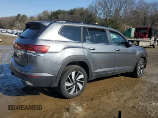 2024 Volkswagen Atlas SE z VIN 1V2WR2CA0RC565469, wystawiony jako Copart lot #43558325 z przebiegiem 14 431 mil mil oraz Nie do naprawy • Non repairable. Historia ofert i sprzedaży dostępna na DreamBid. Obrazek 3.