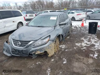 2018 Nissan Altima 2.5 SL with VIN 1N4AL3AP3JC159979, listed as a IAAI auction lot 41262870 with 87,249 mi miles. Bid and sale history available at carsss.com. Image 17.
