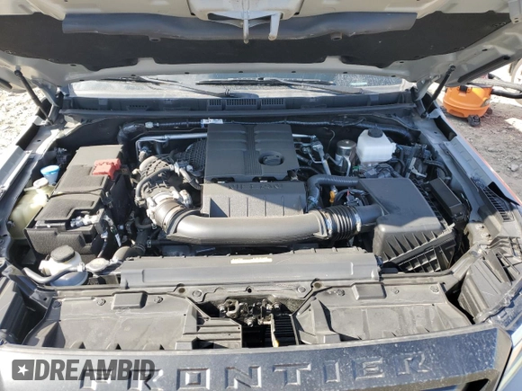 2024 Nissan Frontier Pro-4X with VIN 1N6ED1EK2RN656885, listed as a Copart auction lot 46604165 with 4,390 mi miles and Salvage title. Bid and sale history available at DreamBid. Image 11.