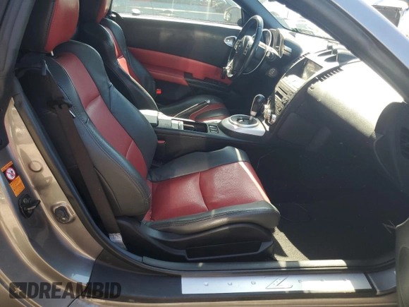 2007 Nissan 350Z Touring z VIN JN1BZ36A17M651353, wystawiony jako Copart lot #46220605 z przebiegiem 56 013 mil mil oraz Czysty tytuł • Clean title. Historia ofert i sprzedaży dostępna na DreamBid. Obrazek 10.