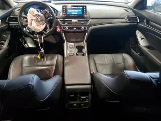 2022 Honda Accord Touring with VIN 1HGCV3F98NA021431, listed as a Copart auction lot 57665635 with 39,516 mi miles and Salvage title. Bid and sale history available at DreamBid. Image 8.