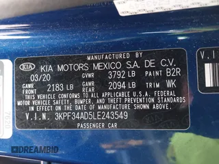 2020 Kia Forte GT-Line with VIN 3KPF34AD5LE243549, listed as a IAAI auction lot 41958210 with 46,382 mi miles. Bid and sale history available at carsss.com. Image 9.
