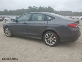 2015 Chrysler 200 S with VIN 1C3CCCBB9FN680212, listed as a Copart auction lot 71254754 with 197,179 mi miles and Salvage Title. Bid and sale history available at carsss.com. Image 2.