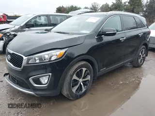 2017 Kia Sorento EX with VIN 5XYPHDA59HG231011, listed as a IAAI auction lot 41218507 with 149,190 mi miles and . Bid and sale history available at DreamBid. Image 2.