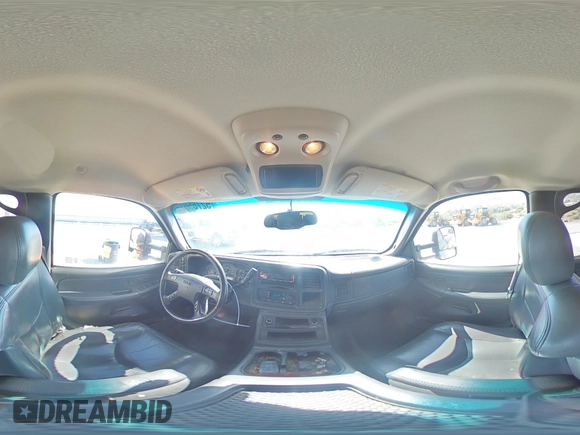 2005 GMC Sierra 2500HD SLE z VIN 1GTHK232X5F941546, wystawiony jako Copart lot #52755075 z przebiegiem 255 452 mil mil oraz Szkoda całkowita • Salvage title. Historia ofert i sprzedaży dostępna na DreamBid. Obrazek 14.