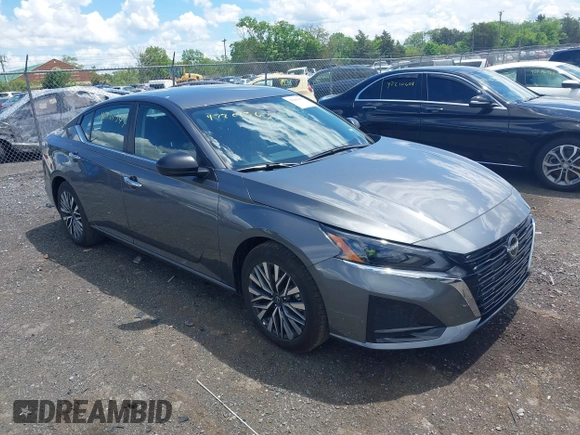 2025 Nissan Altima SV with VIN 1N4BL4DV0SN381826, listed as a IAAI auction lot 42201363 with 2,071 mi miles and . Bid and sale history available at DreamBid. Image 1.