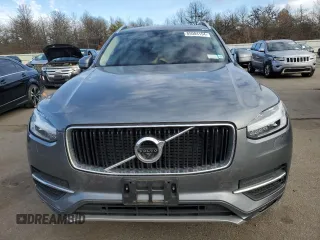 2019 Volvo XC90 Momentum with VIN YV4A22PK6K1484218, listed as a Copart auction lot 85004154 with 40,395 mi miles and Salvage Title. Bid and sale history available at carsss.com. Image 5.