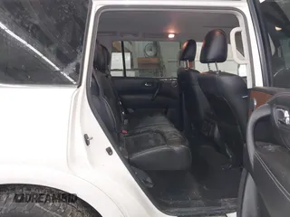 2017 Infiniti QX80 z VIN JN8AZ2NC9H9430498, wystawiony jako IAAI lot #41579847 z przebiegiem 133 321 mil mil oraz . Historia ofert i sprzedaży dostępna na DreamBid. Obrazek 8.