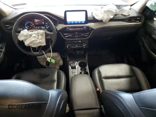 2020 Ford Escape SEL с VIN 1FMCU9H67LUC24664, выставлен на аукционе Copart как лот 54513255 с пробегом 63 607 миль миль и Списание • Salvage title. История ставок и продаж доступна на DreamBid. Изображение 8.