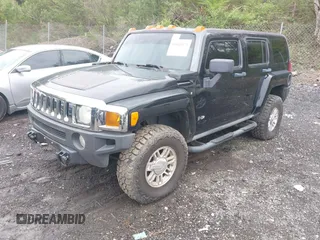 2007 Hummer H3 SUV z VIN 5GTDN13E878255967, wystawiony jako IAAI lot #41845373 z przebiegiem Nie podano mil oraz . Historia ofert i sprzedaży dostępna na DreamBid. Obrazek 2.