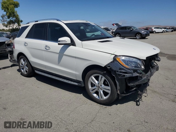2013 Mercedes-Benz M 350 z VIN 4JGDA5HB0DA181193, wystawiony jako Copart lot #58015015 z przebiegiem 103 390 mil mil oraz Szkoda całkowita • Salvage title. Historia ofert i sprzedaży dostępna na DreamBid. Obrazek 4.