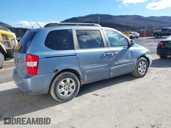 2007 Kia Sedona with VIN KNDMB133576126515, listed as a IAAI auction lot 41497785 with 112,034 mi miles. Bid and sale history available at carsss.com. Image 4.