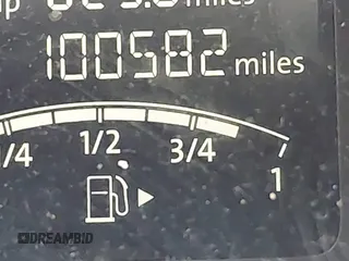 2017 Volkswagen Jetta S z VIN 3VW2B7AJ6HM232479, wystawiony jako IAAI lot #42579313 z przebiegiem 100 582 mil mil oraz . Historia ofert i sprzedaży dostępna na DreamBid. Obrazek 15.