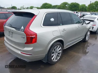 2017 Volvo XC90 Inscription with VIN YV4A22PL1H1112366, listed as a IAAI auction lot 41910218 with 67,771 mi miles. Bid and sale history available at carsss.com. Image 4.