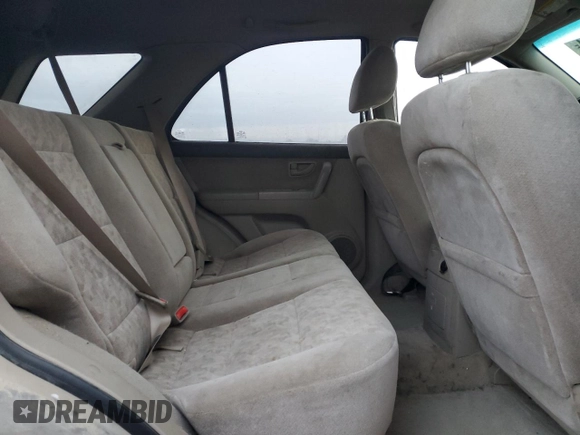 2007 Kia Sorento LX z VIN KNDJC736675694940, wystawiony jako Copart lot #84517454 z przebiegiem 135 421 mil mil oraz Szkoda całkowita • Salvage title. Historia ofert i sprzedaży dostępna na DreamBid. Obrazek 11.