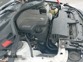 2012 BMW 3 Series 328i с VIN WBA3A5C52CF341655, выставлен на аукционе IAAI как лот 43333904 с пробегом 176 000 миль миль и . История ставок и продаж доступна на DreamBid. Изображение 19.