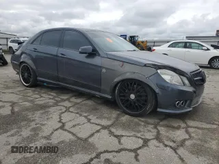 2010 Mercedes-Benz E 350 Luxury z VIN WDDHF5GB0AA078706, wystawiony jako Copart lot #49172915 z przebiegiem 208 869 mil mil oraz Szkoda całkowita • Salvage title. Historia ofert i sprzedaży dostępna na DreamBid. Obrazek 4.