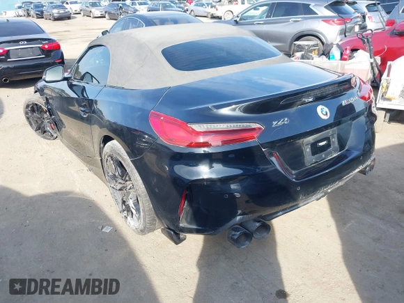 2022 BMW Z4 sDriveM40i with VIN WBAHF9C08NWX38258, listed as a IAAI auction lot 41462157 with 43,534 mi miles and . Bid and sale history available at DreamBid. Image 3.