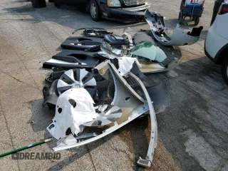 2022 Tesla Model Y Long Range z VIN 7SAYGDEE5NF355624, wystawiony jako Copart lot #58058465 z przebiegiem 33 784 mil mil oraz Szkoda całkowita • Salvage title. Historia ofert i sprzedaży dostępna na DreamBid. Obrazek 12.