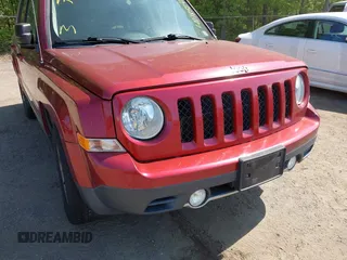 2017 Jeep Patriot High Altitude with VIN 1C4NJRFB2HD179288, listed as a IAAI auction lot 42185295 with 185,854 mi miles. Bid and sale history available at carsss.com. Image 6.