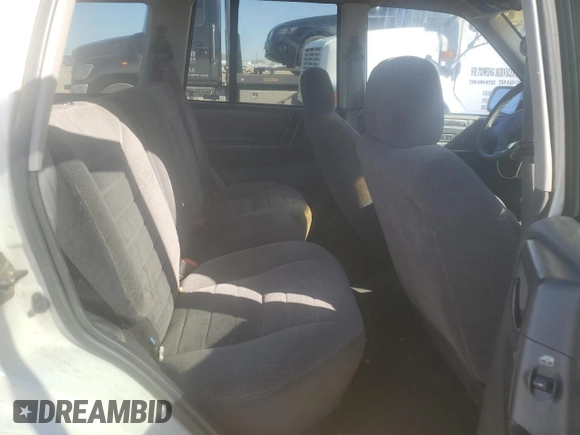 1998 Jeep Grand Cherokee Laredo with VIN 1J4GZ58S9WC361042, listed as a Copart auction lot 46802365 with 236,923 mi miles and Salvage Title. Bid and sale history available at carsss.com. Image 11.