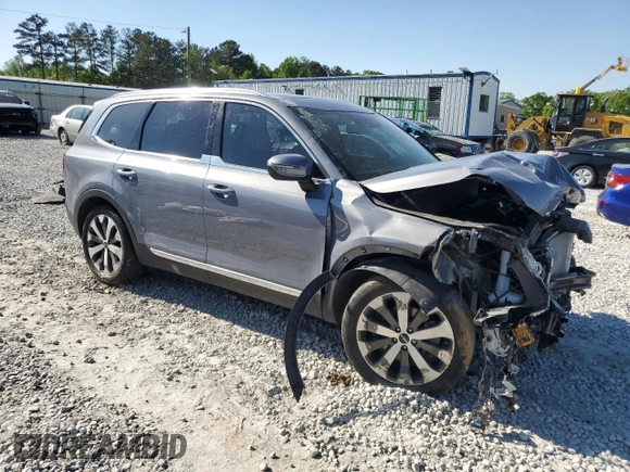 2022 Kia Telluride EX with VIN 5XYP34HC5NG225236, listed as a Copart auction lot 53256765 with 82,375 mi miles and Salvage title. Bid and sale history available at DreamBid. Image 4.