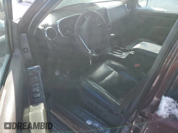 2006 Ford Explorer Limited with VIN 1FMEU758X6UB56397, listed as a Copart auction lot 41816245 with 230,300 mi miles and Clean Title. Bid and sale history available at DreamBid. Image 8.
