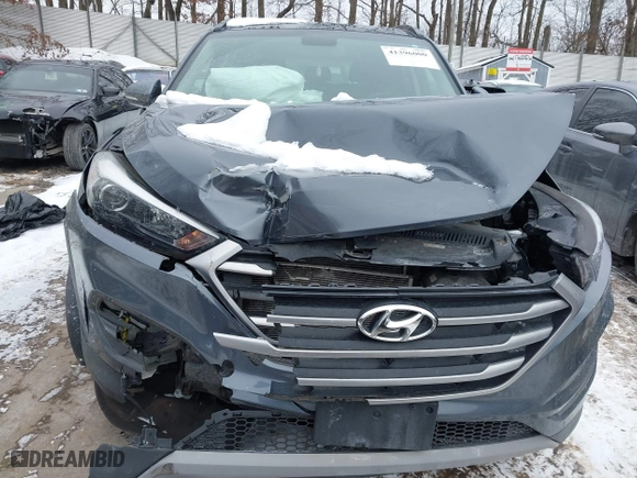 2018 Hyundai Tucson Value with VIN KM8J3CA24JU726897, listed as a IAAI auction lot 41396000 with 55,320 mi miles. Bid and sale history available at carsss.com. Image 13.