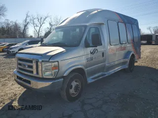 2010 Ford Econoline Commercial with VIN 1FDWE3FL7ADA52987, listed as a Copart auction lot 45414555 with 278,571 mi miles and Clean Title. Bid and sale history available at carsss.com. Image 1.
